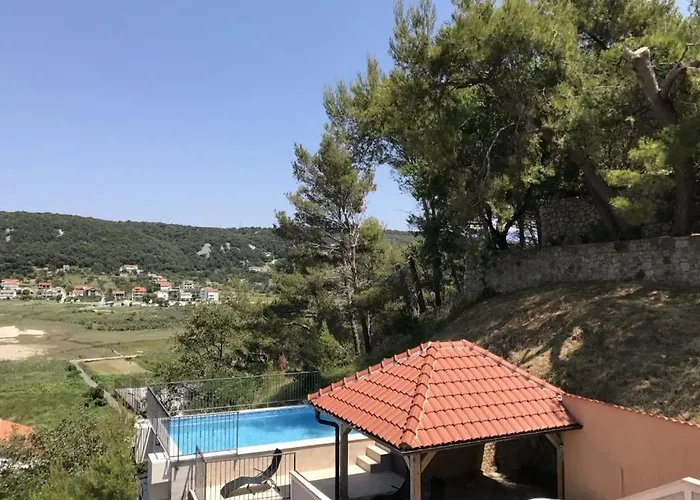In With Sea View, Balcony, Air Conditioning, Wifi 3321-1 * Supetarska Draga