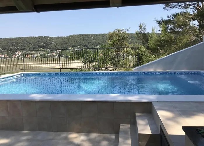 아파트 In With Sea View, Balcony, Air Conditioning, Wifi 3321-1 *