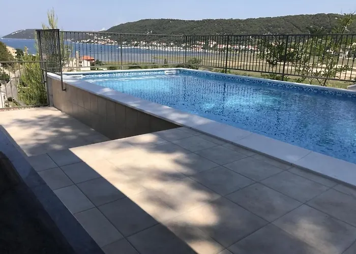 In With Sea View, Balcony, Air Conditioning, Wifi 3321-1 Supetarska Draga