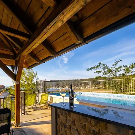 In With Sea View, Balcony, Air Conditioning, Wifi 3321-1 Lejlighed Supetarska Draga