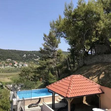 In With Sea View, Balcony, Air Conditioning, Wifi 3321-1 * Supetarska Draga