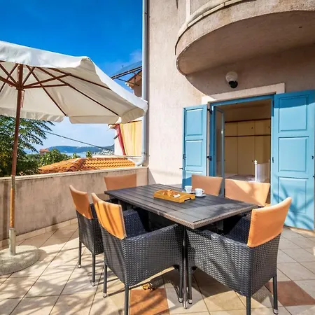 In With Sea View, Balcony, Air Conditioning, Wifi 3321-1 *