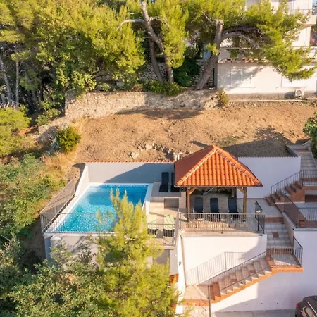 In With Sea View, Balcony, Air Conditioning, Wifi 3321-1 * Supetarska Draga